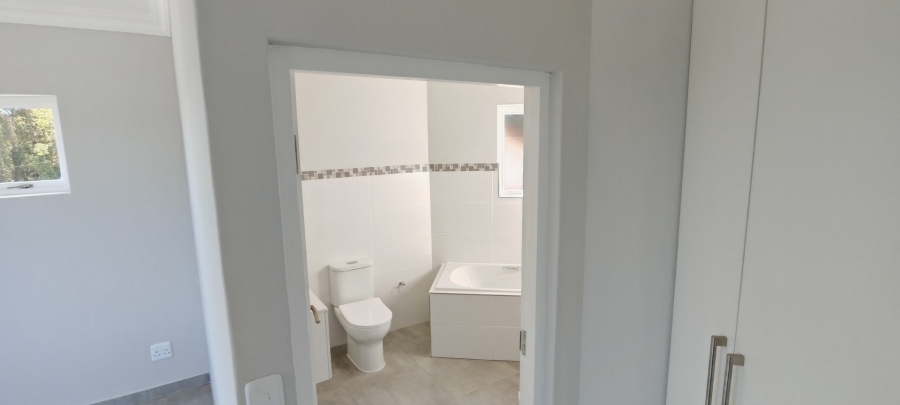 4 Bedroom Property for Sale in Old Place Western Cape